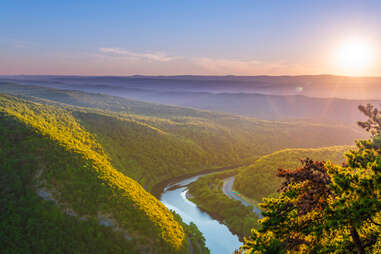 delaware water gap from mount tammany