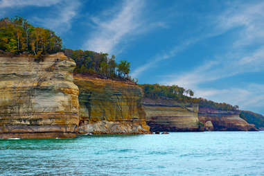 cliffs overlooking water in munising, michigan 