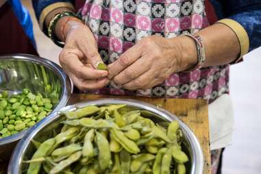 shelling beans with Seven Women