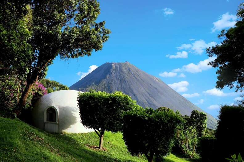 volcano hotel